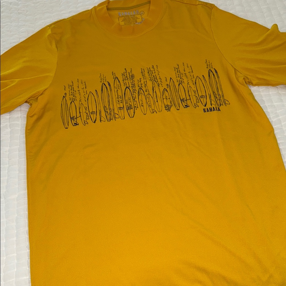 Kahala Sport  Mustard Yellow Graphic Men’s Shirt, Med